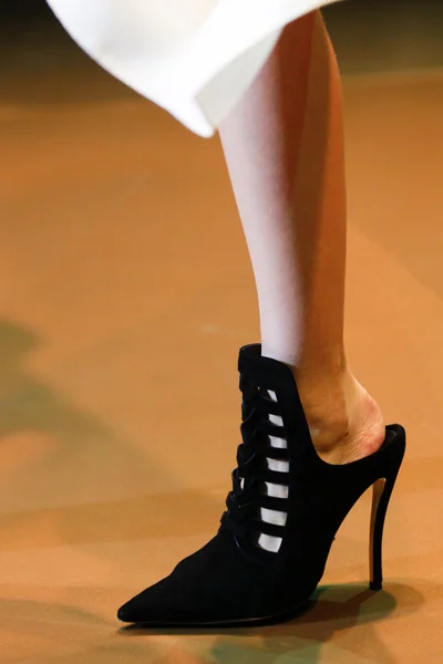 Look 5
